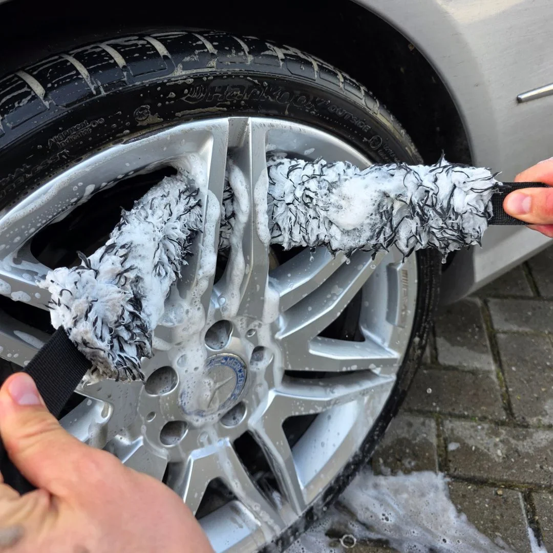 Microfiber Wheel Towel - Image 3