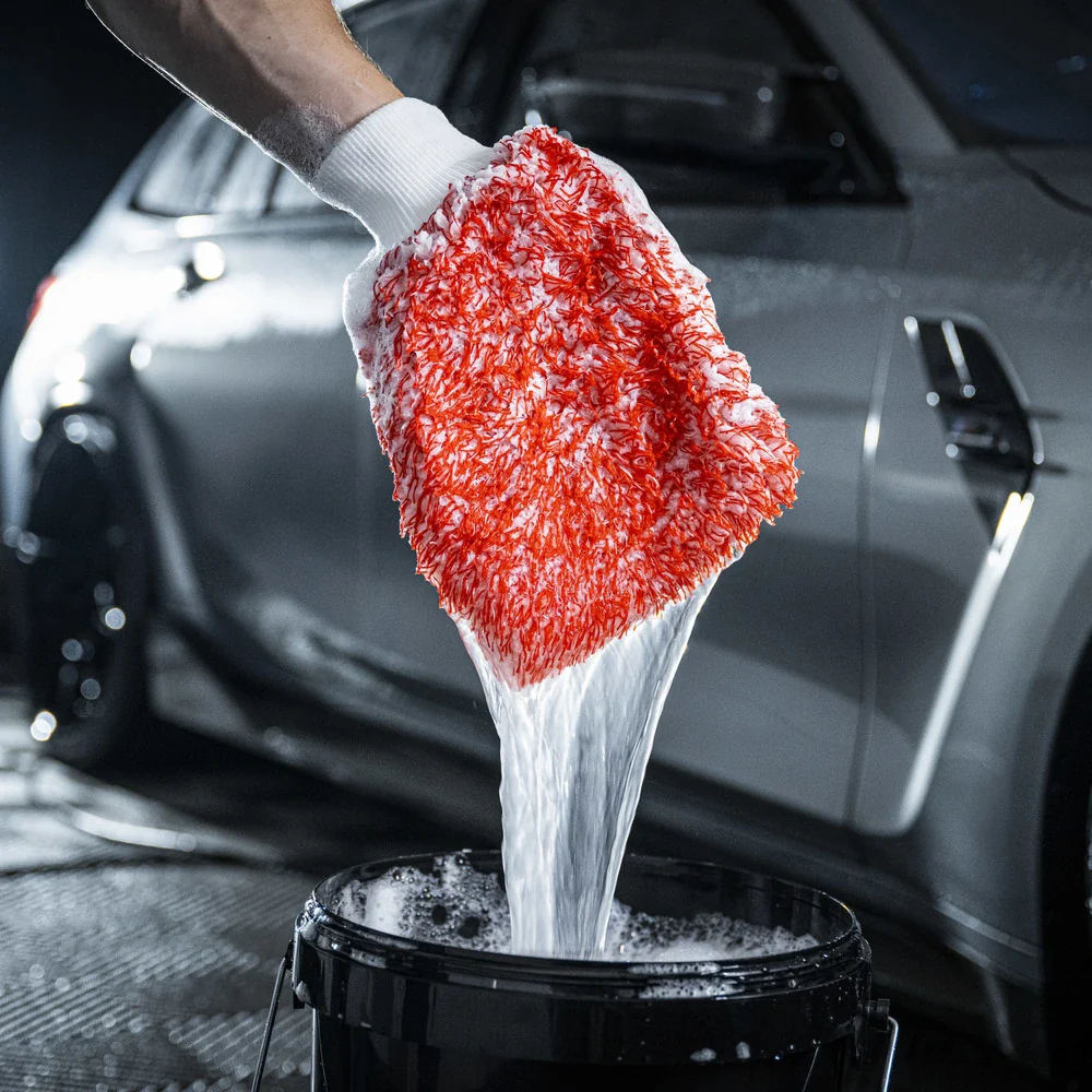 3+Tech Microfiber Wash Mitt - Image 4