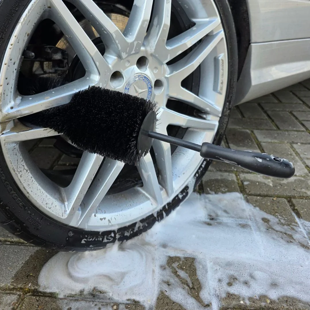Stiff Wheel Brush - Image 3
