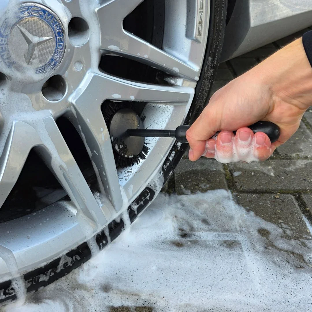 Stiff Wheel Brush - Image 5