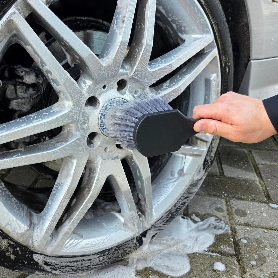 Wheel Brush - Image 4